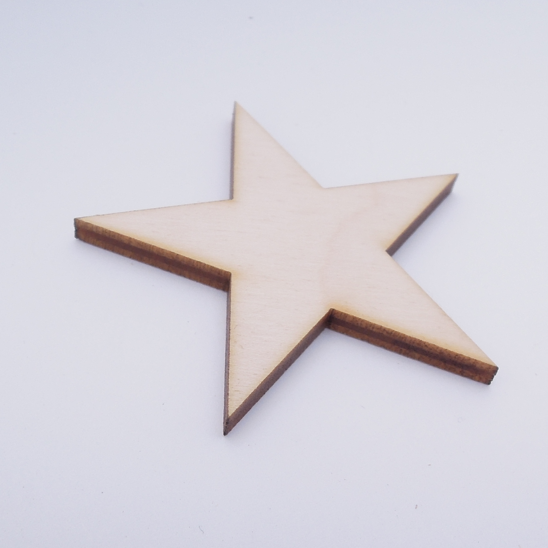 Žvaigždė - medinis gaminys, pjautas lazeriu - dekoravimui ir dažymui 