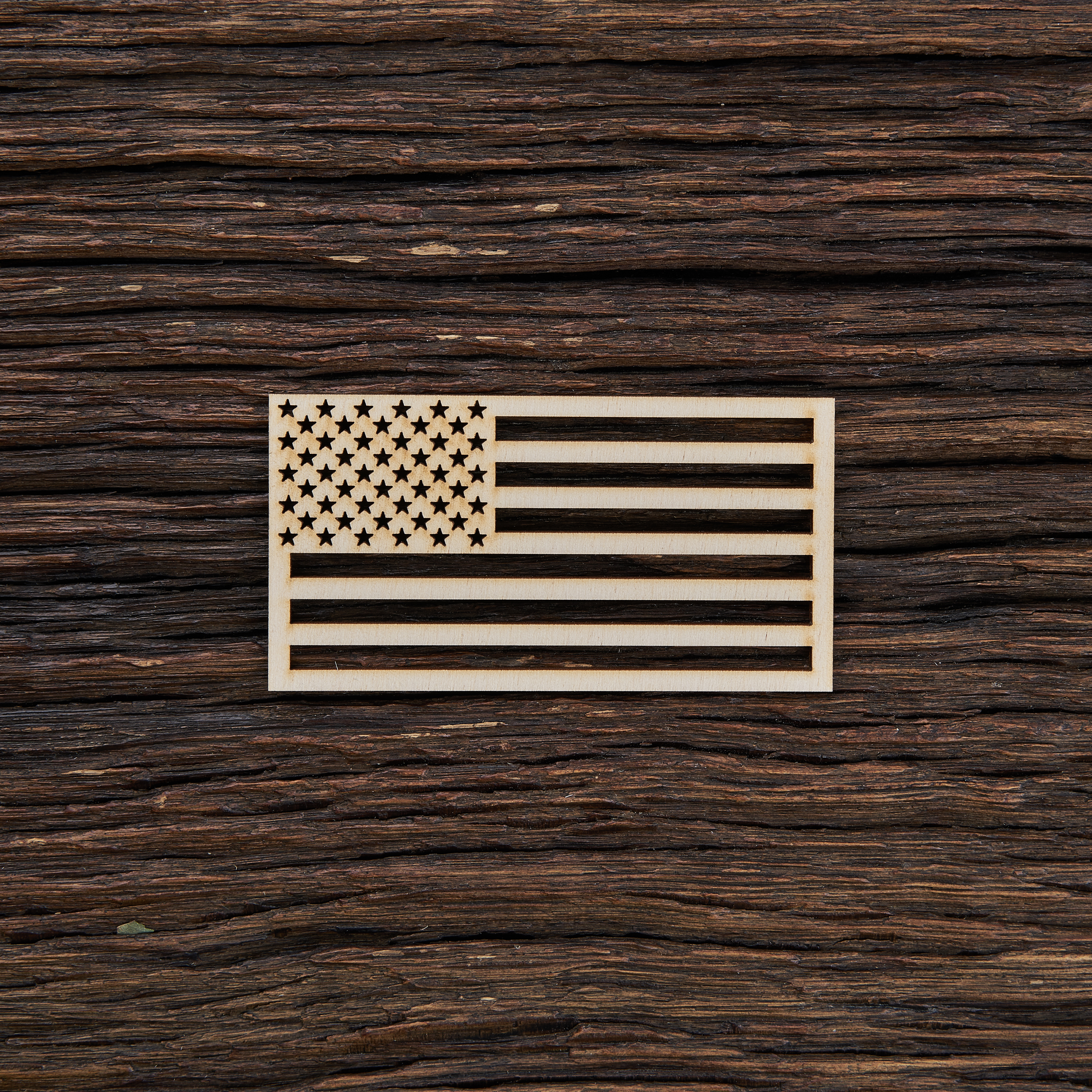 6Amerikos JAV vėliava - medinis gaminys, pjautas lazeriu - dekoravimui ir dažymui