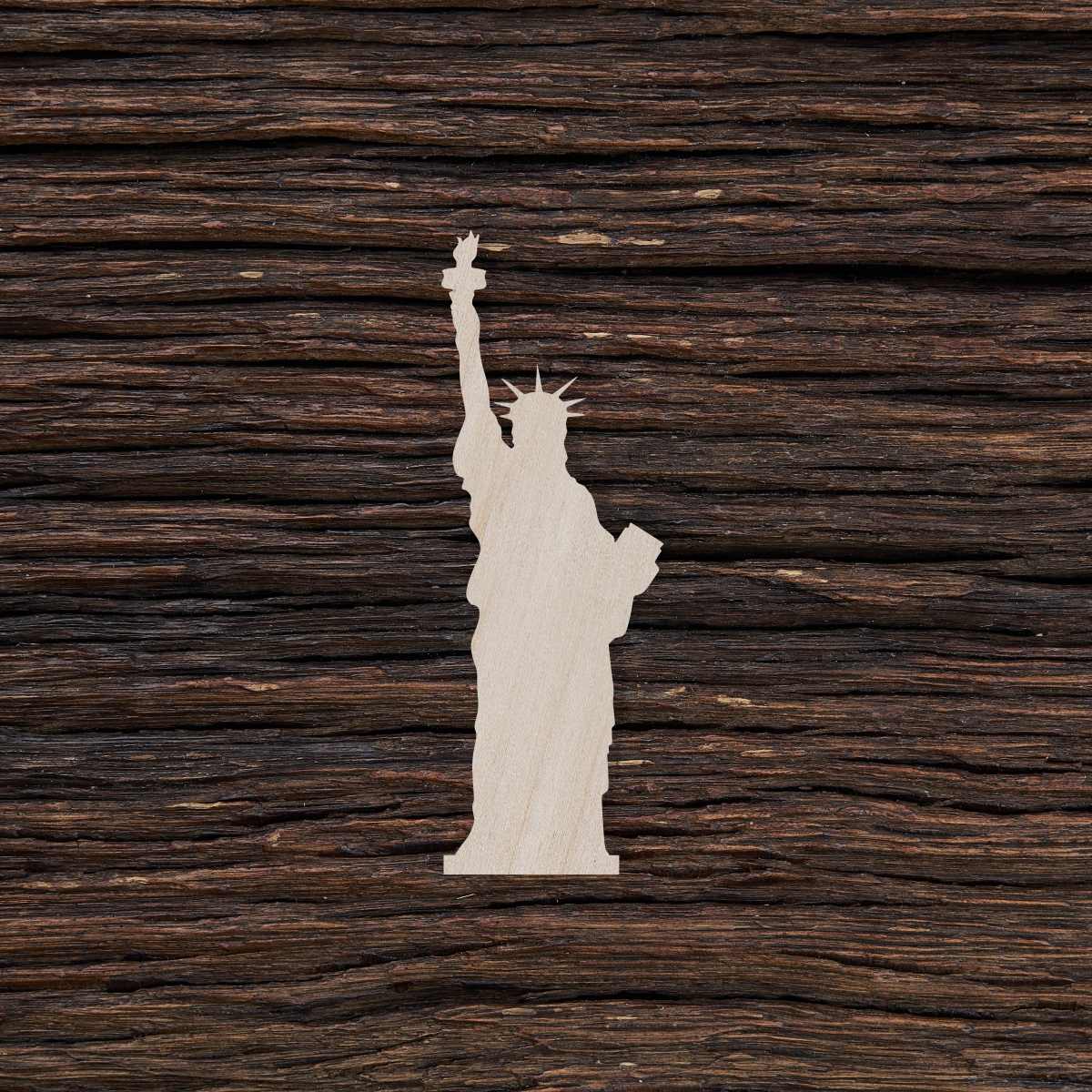 Laisvės statula - medinis gaminys, pjautas lazeriu - dekoravimui ir dažymui 
